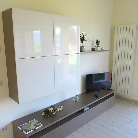 Apartment Asia Stresa